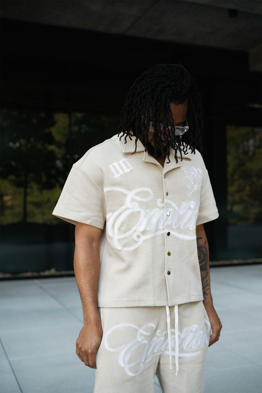 Set Cream "Signature" Shirt + Cream “Signature” Shorts