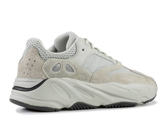 YEEZY 700 “SALT”
